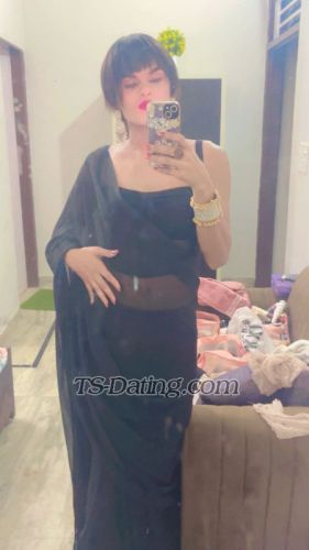 trans girl Cutejuliee 2522335