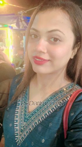 trans girl Cutipierossy 0117129