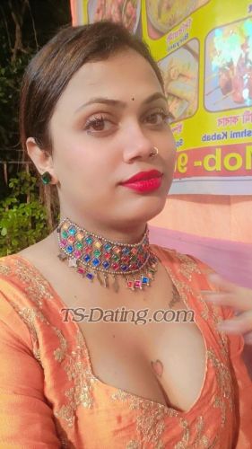 trans girl Cutipierossy 9506190