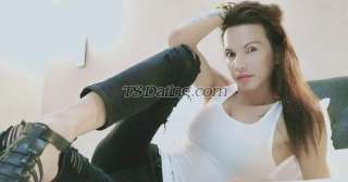 trans girl Czarina 1720168