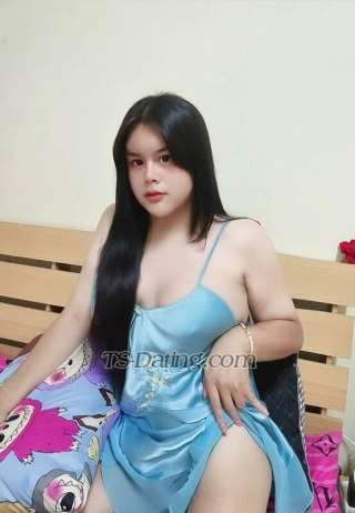 trans girl Dadarinrada04 9889296