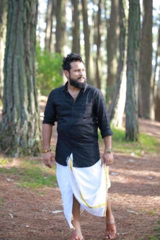 Damimadu19920-2474221