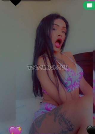 trans girl DanielaUzcat 4924535 trans girl DanielaUzcat 4924535