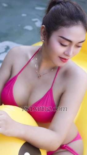 trans girl Daniellaestel 8870623