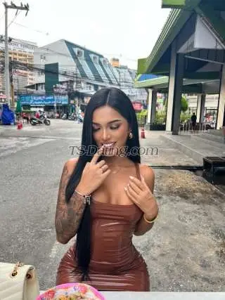 Shemale Diamondice 8209870 Shemale Diamondice 8209870