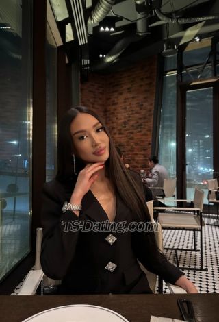 trans girl DianaRey 0940054