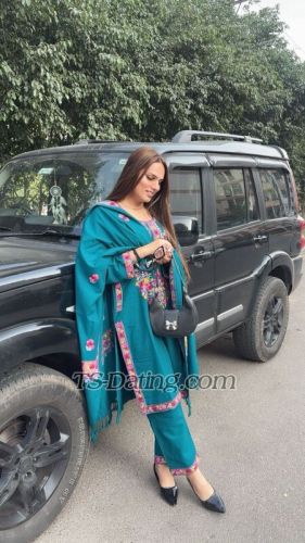 trans girl Dilnooor 5274605