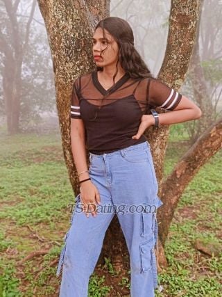 trans girl Dilshadarling 7427413