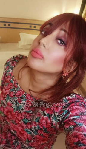 trans girl DivaSunayna 2078775 trans girl DivaSunayna 2078775