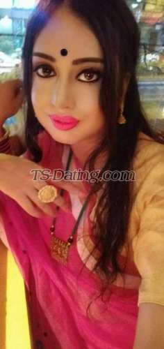 trans girl DivaSunayna 7252968