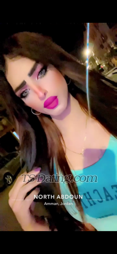 trans girl Divaalkurdi 5035813