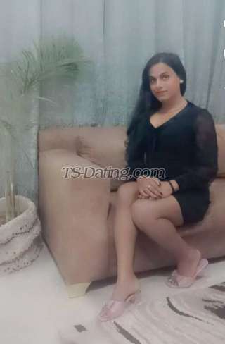 trans girl Diviya19 7741581