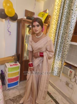 trans girl Divyachocopie 0069814 trans girl Divyachocopie 0069814