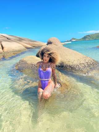 trans girl Marcelle 1068339