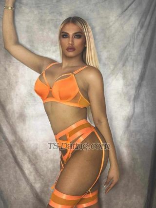 trans girl Maxinexx2525 4203577