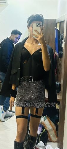 trans girl Dreamydiva 8086804