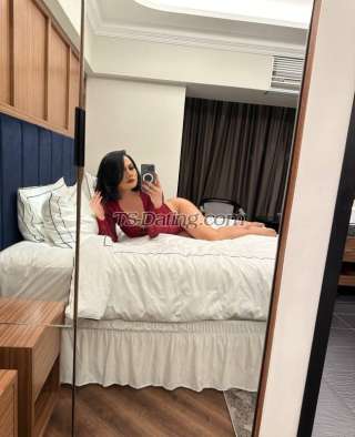 trans girl Elaine 1851405