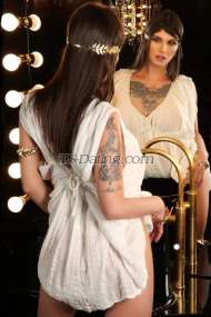 Elizabeth ts Athens Transex Hola cariño mi nombre es Elizabeth, soy transexual colombiana ninfómana, que constantemente necesita nuevas experiencias y variedad! ¡Ya sea principiante o experto, lo principal es que nos divertimos y nos entregamos por completo! 100% estable, 100% alegría del orgasmo. ¡Soy tan dulce como la miel y, sin embargo, tan caliente como Chilli! Conmigo obtienes el valor total de tu dinero ... ¡desde ternura hasta porno duro! Compañero de juegos mimoso activo / pasivo o amante déspota, mucho es posible;) Vive el sueño de las mil y una noches .. SERVICIO: AV activo / pasivo, francés Vive el sueño de un marido y una noche.. SERVICIO: AV activo/pasivo, francés. En ambos lados, Beso negro pasivo, dominante, sumiso, SM suave, caricias, besos, erótico verbal, masajes, Erótico de pies, Baño divertido, Juegos de rol, también para parejas, Dos hombres, Hombre / Mujer / Trans, Show lésbico, Juegos con consoladores , Puedo Hablar, Lluvia Dorada, Overnight, Fiesta, Escort y mucho, mucho mas!!! ¡Pregunte por su servicio individual directamente en el teléfono! También como un trío, tu amigo / s, o una noche de fiesta caliente;) A pedido, te haré mi novia de televisión o te llevaré al esclavo. ¡Seductor! ¡Exótico! ¡Inolvidable! Estoy esperando por ti. Besos