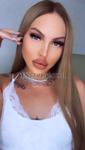 trans girl Emellie22 0506468 trans girl Emellie22 0506468