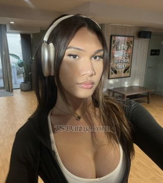 trans girl Emily2222 8759487 trans girl Emily2222 8759487
