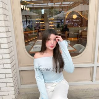 trans girl Emily45334 3956336