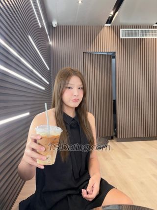 trans girl Emily45334 8669499 trans girl Emily45334 8669499
