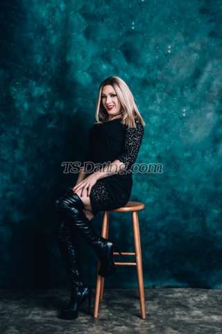 trans girl Emmi25 7266235 trans girl Emmi25 7266235