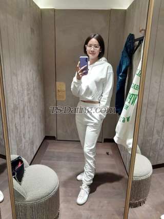 trans girl Emmi569 6377916