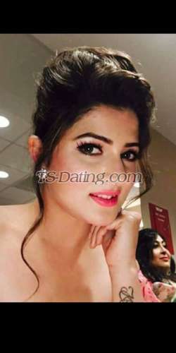trans girl EshaSurani 2283183 trans girl EshaSurani 2283183