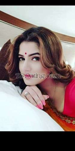 trans girl EshaSurani 2283269 trans girl EshaSurani 2283269