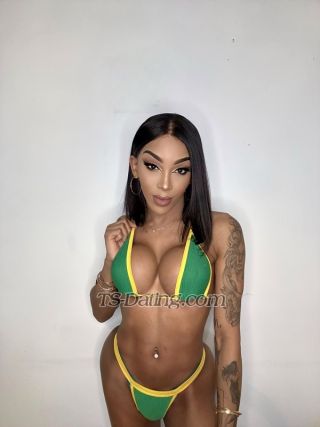 trans girl Estherxxxl 5713304