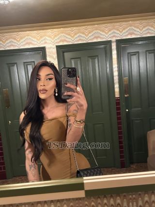 trans girl Estherxxxl 5713458