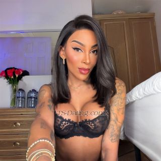 trans girl Estherxxxl 8443484