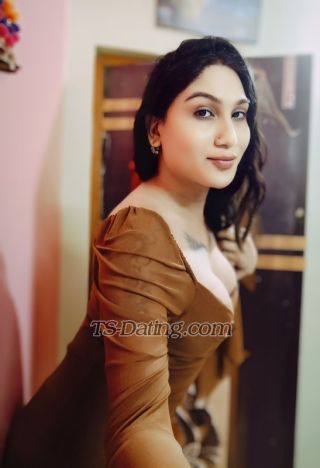 trans girl ExoticRupa 3633531