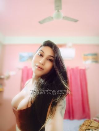 trans girl ExoticRupa 4835049