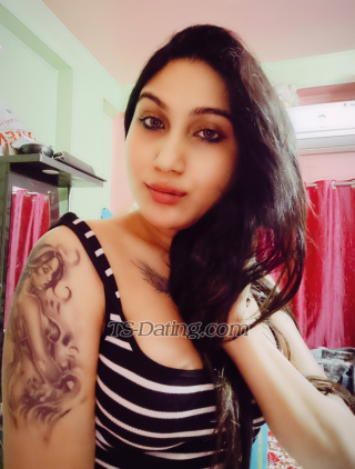 trans girl ExoticRupa 5868474