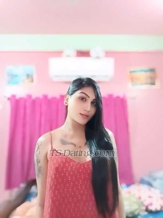 trans girl ExoticRupa 9800961