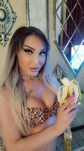 trans girl ExtremRoya 4131883