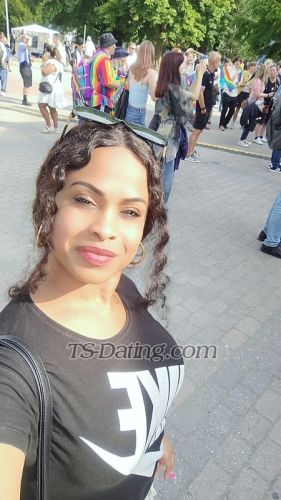 trans girl elenaXXL 2048980