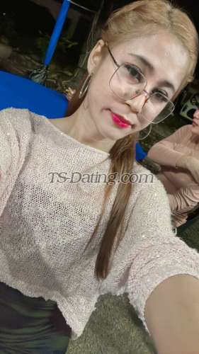 trans girl ellyayura 1418532