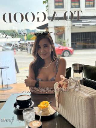 trans girl ericacarey 1358850 trans girl ericacarey 1358850