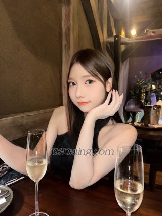 trans girl Fahsaihot69 4683845