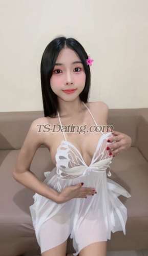 trans girl Fahsaihot69 8911863