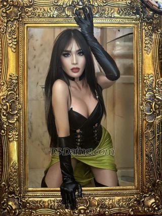 trans girl Famemassive 9080331 trans girl Famemassive 9080331