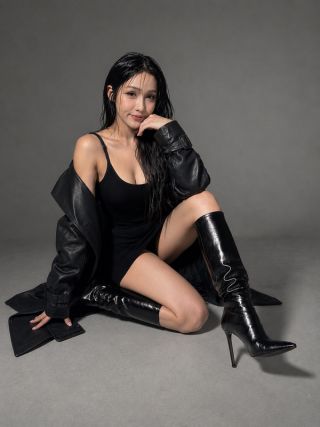 Feifei24 9842738 Feifei24 9842738