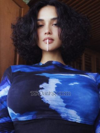 trans girl Fizakhan69 3302885