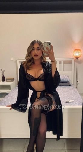 trans girl Fragoso 5690433