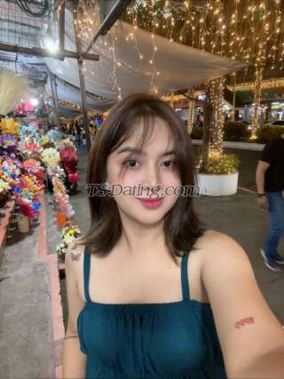 trans girl Francine0 2988302 trans girl Francine0 2988302