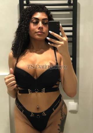 trans girl GabrielaReis 5980460