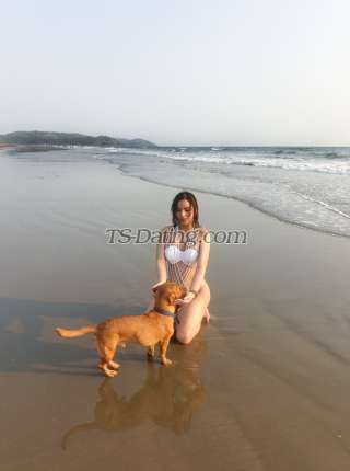 trans girl GarciaParis 0413741 trans girl GarciaParis 0413741